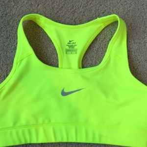 Sports bra